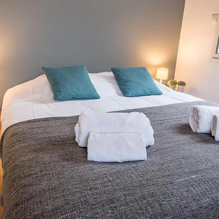 Coeur Du Village-appartement Refait A Neuf, Exclusivite Lla Selections By Location Annecy