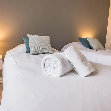 Coeur Du Village-appartement Refait A Neuf, Exclusivite Lla Selections By Location Annecy