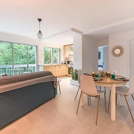 Coeur Du Village-appartement Refait A Neuf, Exclusivite Lla Selections By Location Annecy Apartment Saint-Jorioz