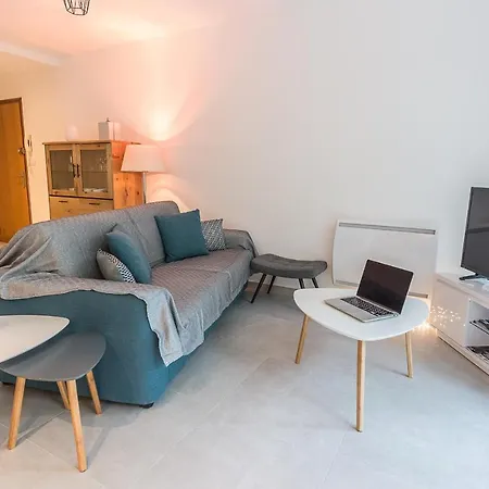 Apartment Coeur Du Village-appartement Refait A Neuf, Exclusivite Lla Selections By Location Annecy *
